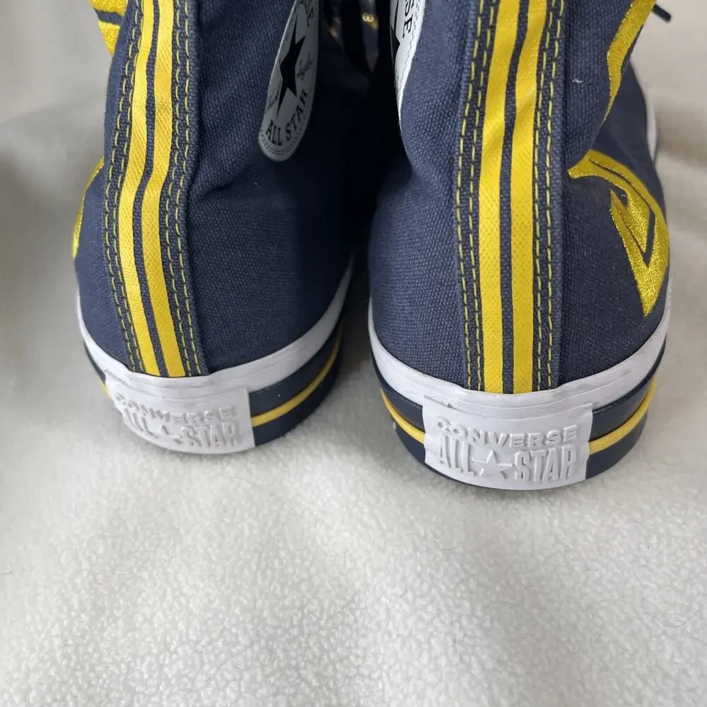 Converse Chuck Taylor All Star Unisex Sneaker Seattle Special!! Men’s 9.5 EUC!!